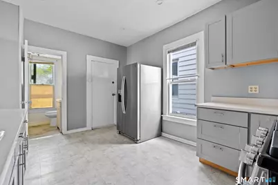 651 Iranistan Avenue #2, Bridgeport, CT 06605 - Photo 5