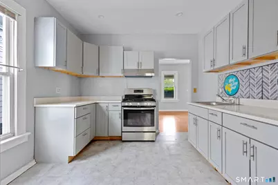 651 Iranistan Avenue #2, Bridgeport, CT 06605 - Photo 3