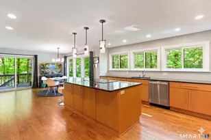 80 E Ridge Rd, Stamford, CT 06903 - Photo 15