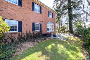 244 Park St, New Canaan, CT 06840 - Photo 21