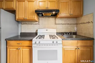 705 Dixwell Ave, New Haven, CT 06511 - Photo 5