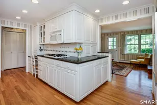 154 Steele Rd, West Hartford, CT 06119 - Photo 13
