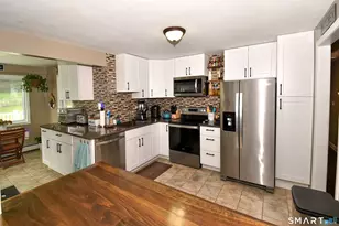 145 Cipolla Dr, East Hartford, CT 06118 - Photo 7