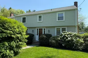 181 Farms Village Rd, Simsbury, CT 06092 - Photo 3