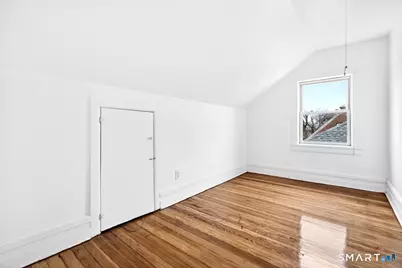408 East Avenue, Bridgeport, CT 06610 - Photo 31