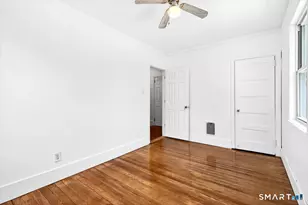 408 East Ave, Bridgeport, CT 06610 - Photo 25