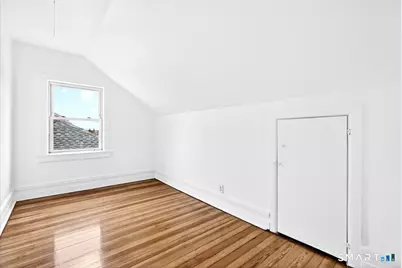 408 East Avenue, Bridgeport, CT 06610 - Photo 33