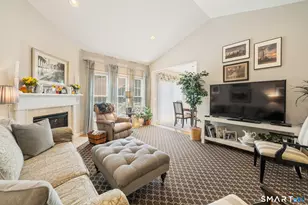 71 Links Way, Oxford, CT 06478 - Photo 17