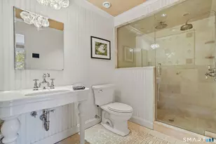 250 Tanglewood Rd, Stratford, CT 06614 - Photo 23