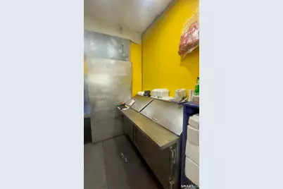 [Address not provided], Waterbury, CT 06705 - Photo 17