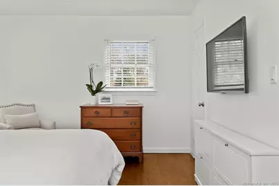 183 Frogtown Road, New Canaan, CT 06840 - Photo 21