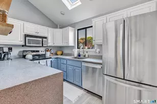 53 Trolley Cir, Milford, CT 06460 - Photo 15