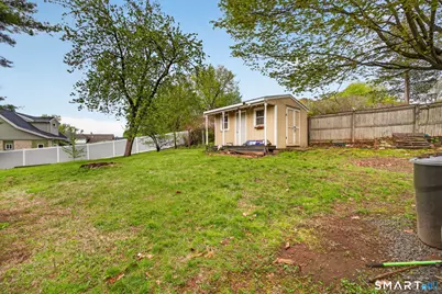 670 Hanover Road, Meriden, CT 06451 - Photo 9