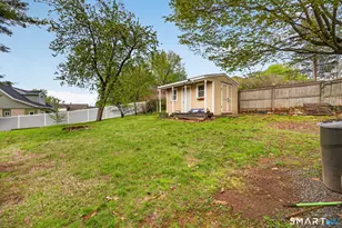 670 Hanover Rd, Meriden, CT 06451 - Photo 9