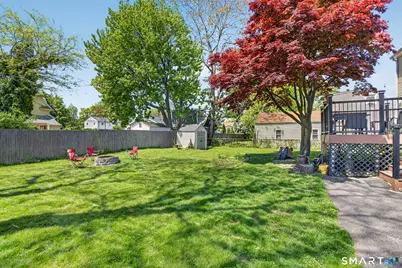 365 Roosevelt Avenue, Stratford, CT 06615 - Photo 23