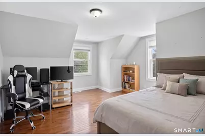 365 Roosevelt Avenue, Stratford, CT 06615 - Photo 17