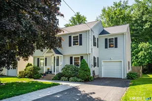 5 Linnard Rd, West Hartford, CT 06107 - Photo 1