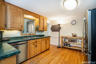 5 Linnard Road, West Hartford, CT 06107 - Photo 15