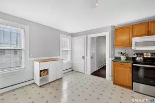 2 Woodward Ave, Enfield, CT 06082 - Photo 17