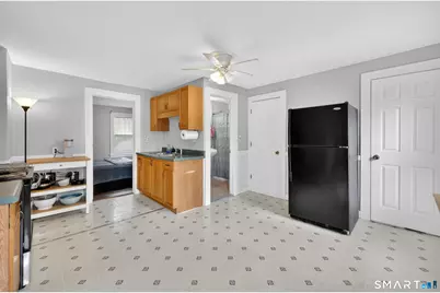2 Woodward Avenue, Enfield, CT 06082 - Photo 15