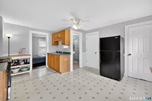2 Woodward Ave, Enfield, CT 06082 - Photo 15