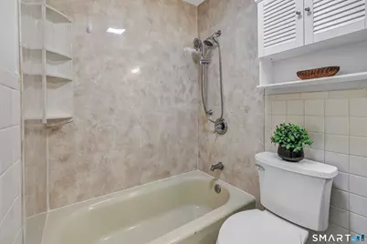 22 Radio Place #8, Stamford, CT 06906 - Photo 25