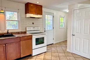 82 Spring St, Torrington, CT 06790 - Photo 3