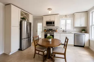 52 E Pearl St, Torrington, CT 06790 - Photo 3