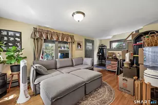 26 Florence St, Newington, CT 06111 - Photo 7