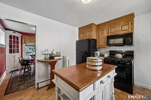 26 Florence St, Newington, CT 06111 - Photo 15