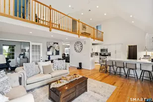 44 Farmstead Ln, Suffield, CT 06078 - Photo 3
