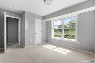 15 Colby Ct, New Haven, CT 06515 - Photo 33