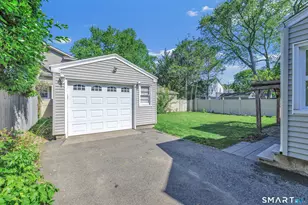 223 Patterson Ave, Stratford, CT 06614 - Photo 33