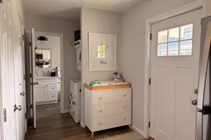 315 Humphrey St, New Haven, CT 06511 - Photo 5