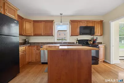 125 Smalley Street, New Britain, CT 06051 - Photo 15