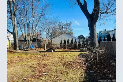 341 Peck Avenue, West Haven, CT 06516 - Photo 3