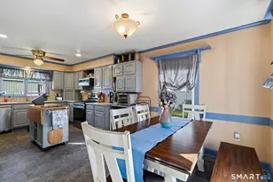 62 Sholes Ave, Norwich, CT 06360 - Photo 11