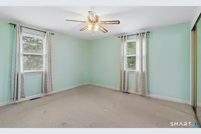 228 Raymond Street, Waterbury, CT 06706 - Photo 17