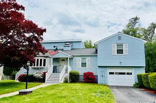 228 Raymond St, Waterbury, CT 06706 - Photo 1