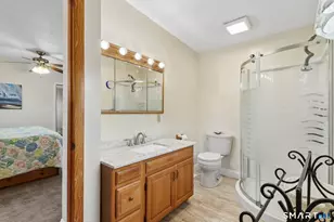 228 Raymond St, Waterbury, CT 06706 - Photo 13