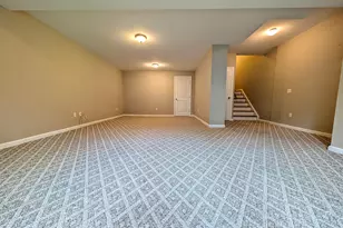 15 Old Oak Dr, Brookfield, CT 06804 - Photo 35