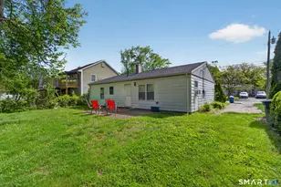 252 Bear Paw Rd, Bridgeport, CT 06606 - Photo 25