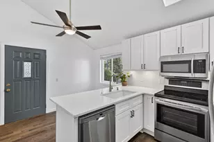 31 Hewitt Rd, Stonington, CT 06355 - Photo 9