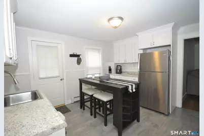 12 Park Street #12, Plainville, CT 06062 - Photo 5