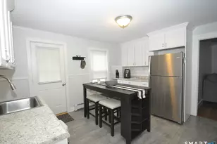 12 Park St, Plainville, CT 06062 - Photo 5