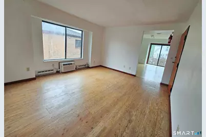 112 Bond Street #3E, Hartford, CT 06114 - Photo 3