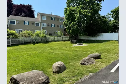 115 Flax Hill Road #10, Norwalk, CT 06854 - Photo 3