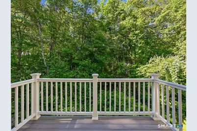527 West Thames Street #6, Norwich, CT 06360 - Photo 9