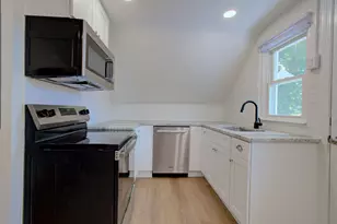 16 Benham Rd, Groton, CT 06340 - Photo 9