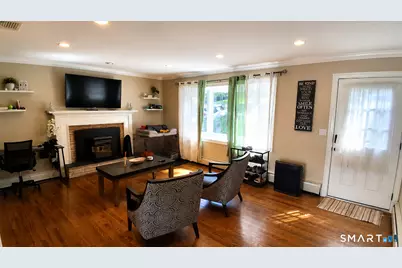 25 Dana Road, Danbury, CT 06811 - Photo 3